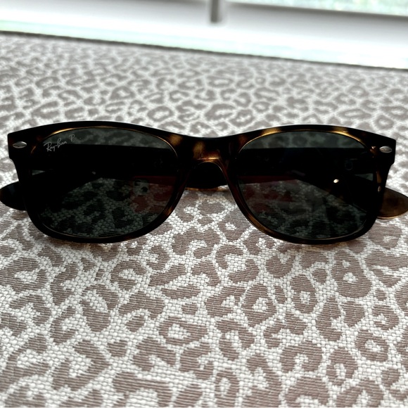 Ray-Ban Tortoise Shell Sunglasses - Picture 1 of 5